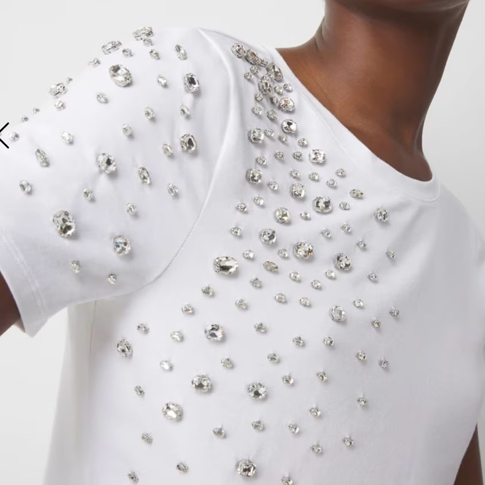 White House Black Market Embellished Crewneck Tee T shirts size M medium New - Picture 2 of 3